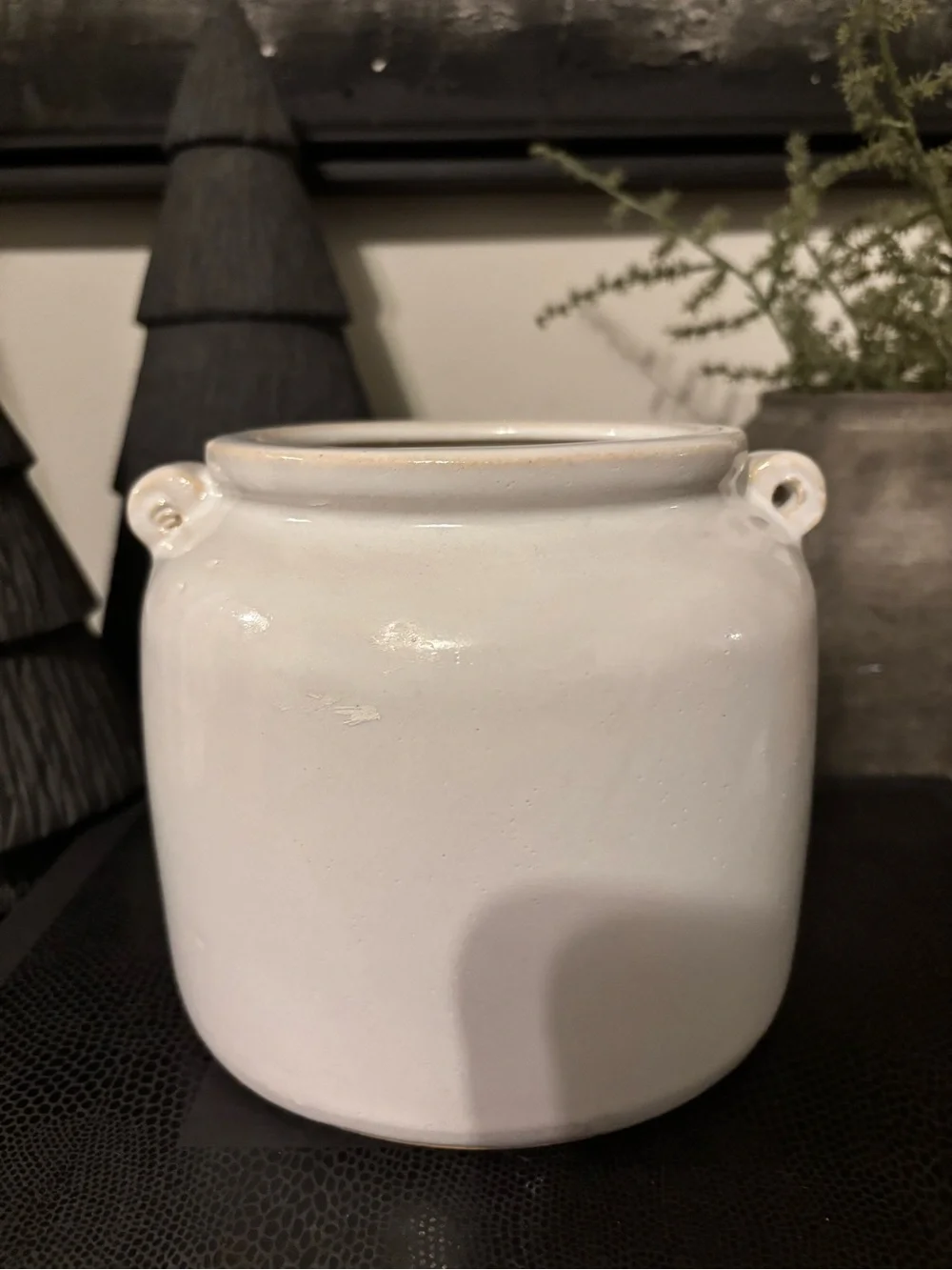 Classic White Vintage Style Ceramic Accent Vase- Small